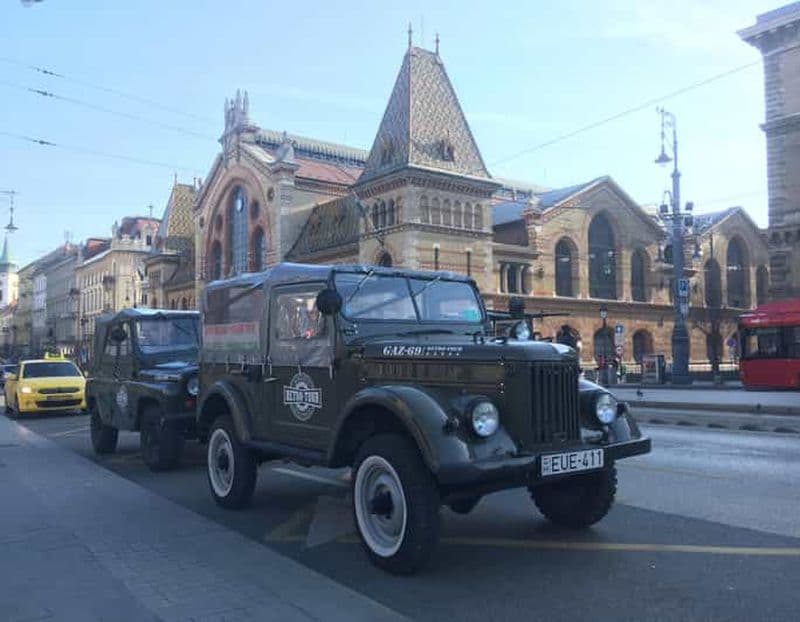 Excursion au lever du soleil à Budapest dans une Jeep russe d'époque