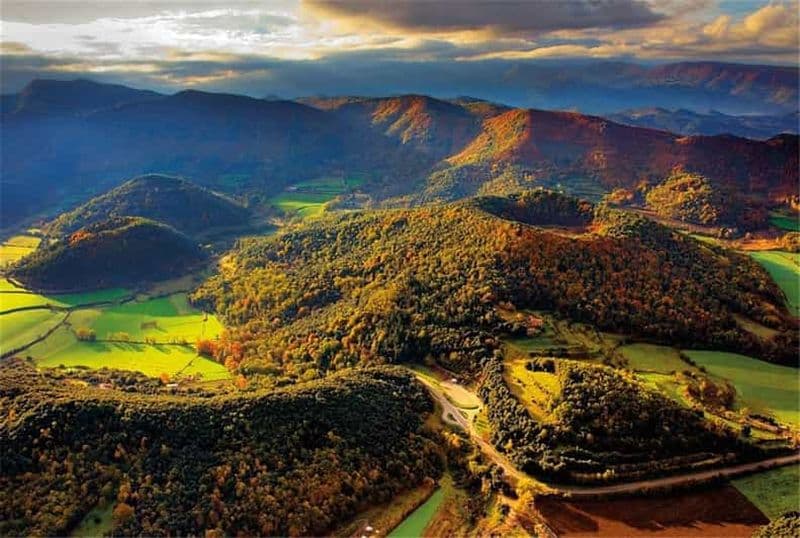 Billet Gérone : Région des volcans, Besalú et lac de Banyoles