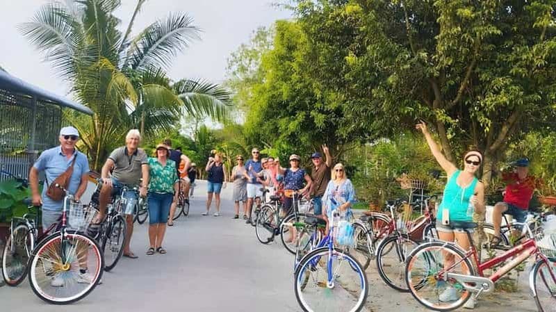 Premium Can Tho Floating Market and Rural Cycling Tour (marché flottant de Can Tho et randonnée cycliste en milieu rural)