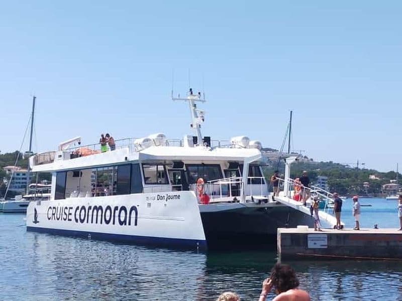 Billet Majorque : 2 heures d'excursion en catamaran sur la côte et les îles Malgrat
