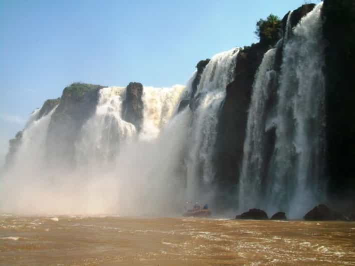 Puerto Iguazú : Excursion aux chutes d'Iguazu avec tour en jeep et tour en bateau
