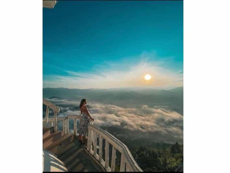 Kandy à Ambuluwawa Tuk Tuk Day Tour : par les locaux