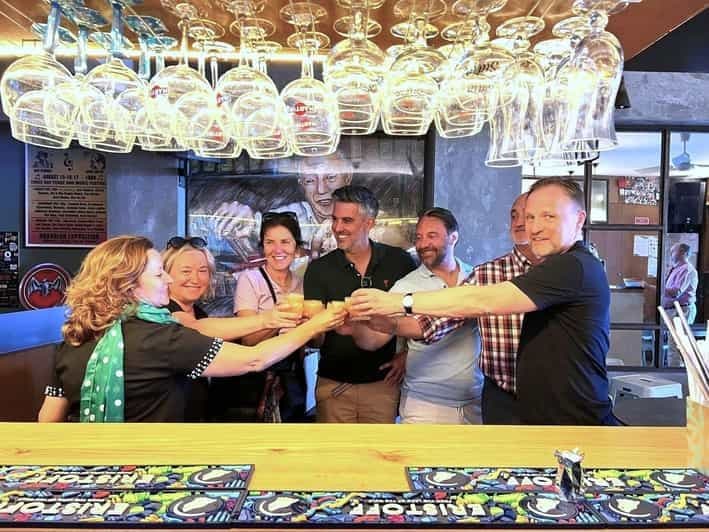 Madère : visite guidée à pied avec dégustations et vin