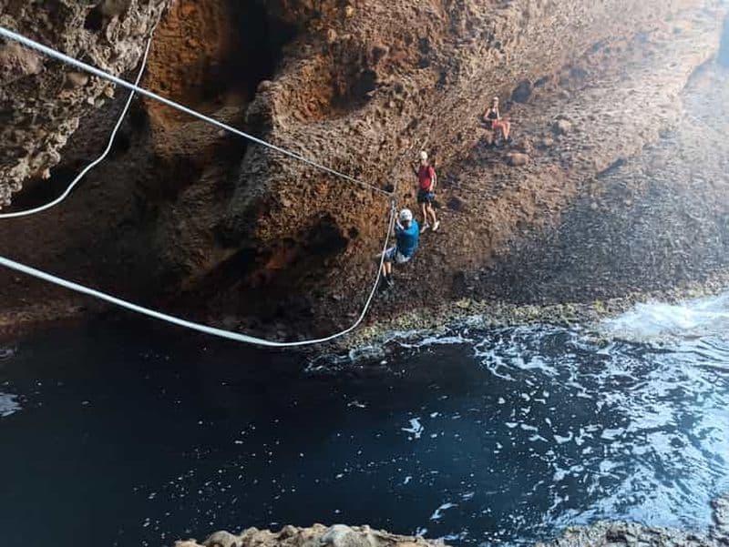 La Ciotat : aventure d'escalade au Trou du Souffleur de 3 h