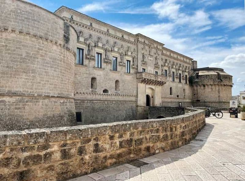 Depuis Lecce : Nardò, Galatina, Corigliano d'Otranto VanTour