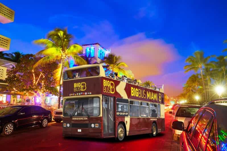 Miami : Visite touristique nocturne en bus à toit ouvert avec guide en chair et en os