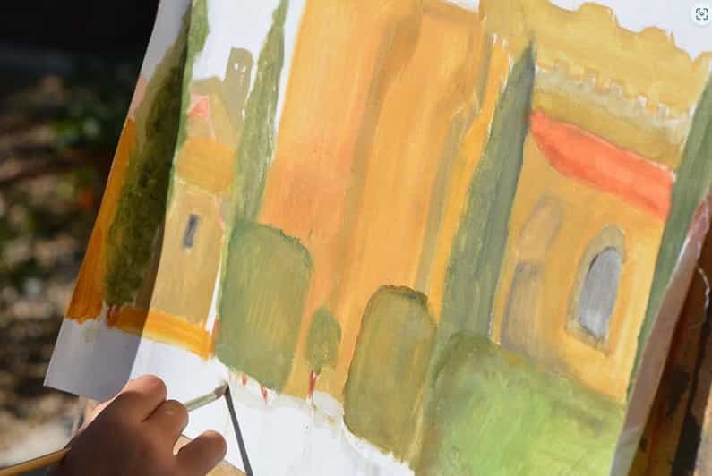 Une journée de découvertes dans un atelier de peinture à ciel ouvert.