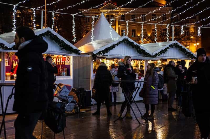 Vilnius : visite à pied des lumières et histoires de Noël