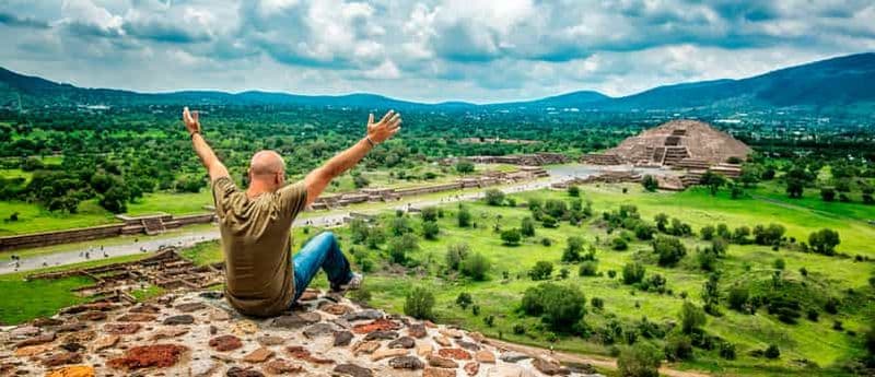 Depuis Mexico : Visite en petit groupe de Teotihuacan à l'aube