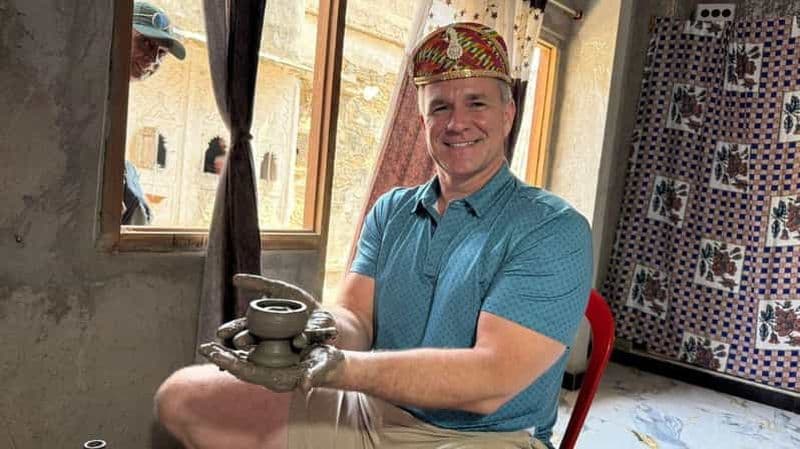 Atelier de poterie authentique à Udaipur, Rajasthan