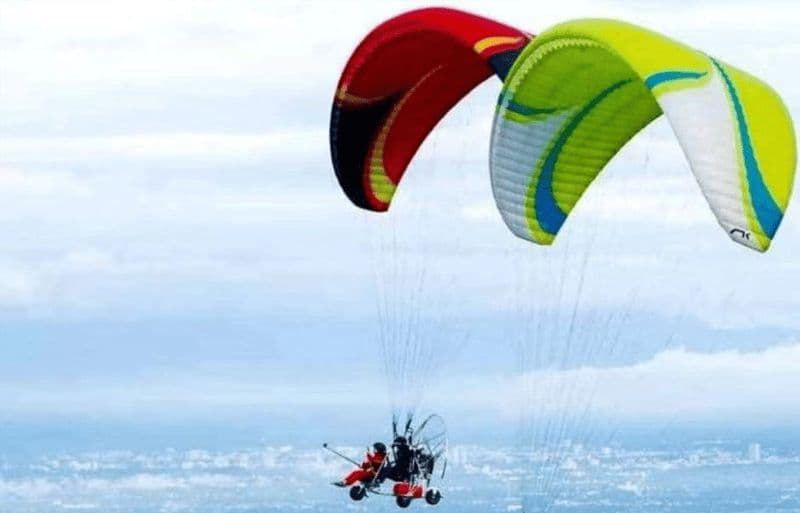 Vang Vieng : expérience de parapente avec prise en charge à l'hôtel