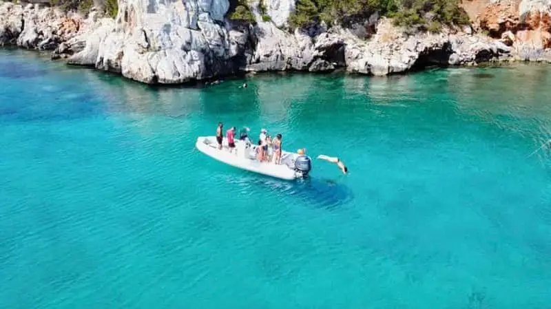Billet Alghero : tour en bateau avec plongée libre à Porto Conte et Capo Caccia