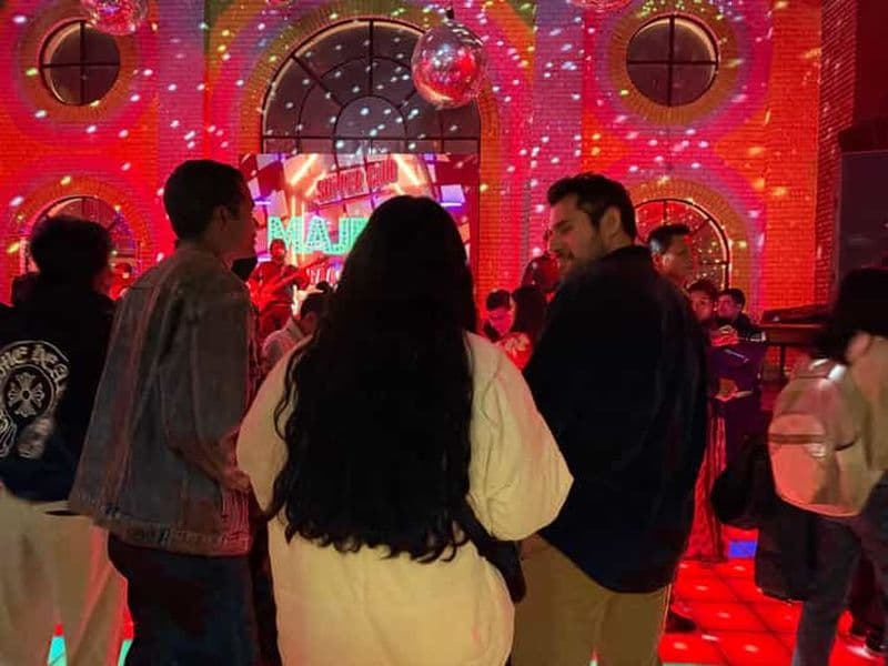 Billet Katmandou : Vie nocturne et tournée des bars