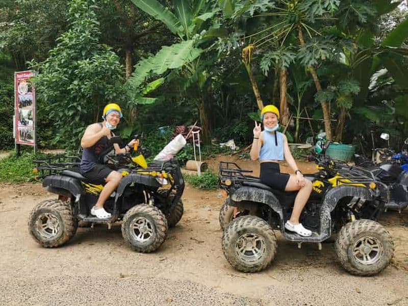 Visite citadine du Grand Bouddha de Phuket + Lion Land et quad + guide touristique