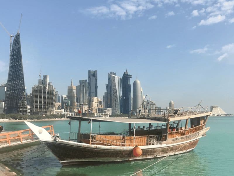 Doha : visite de 4 heures des sites incontournables de la ville et croisière en boutre