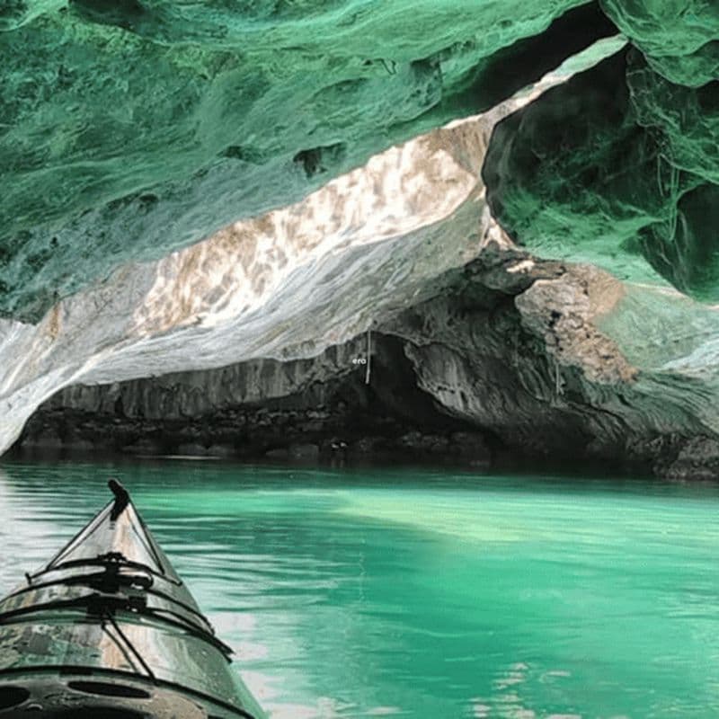 Billet Maratea : Excursion en kayak dans les grottes