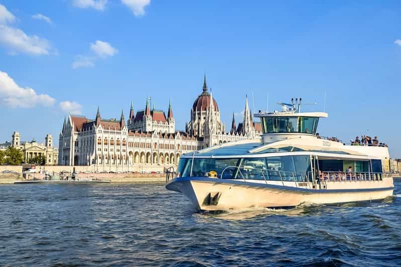 Budapest : croisière touristique en bateau pendant la journée