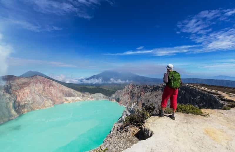 Escalade du pic d'Ijen : Soyez témoin du spectaculaire feu bleu