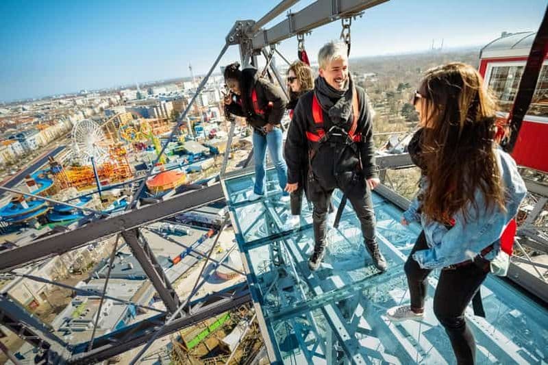 Vienne : La Grande Roue de Vienne : Plateforme 9 Expérience Voyage