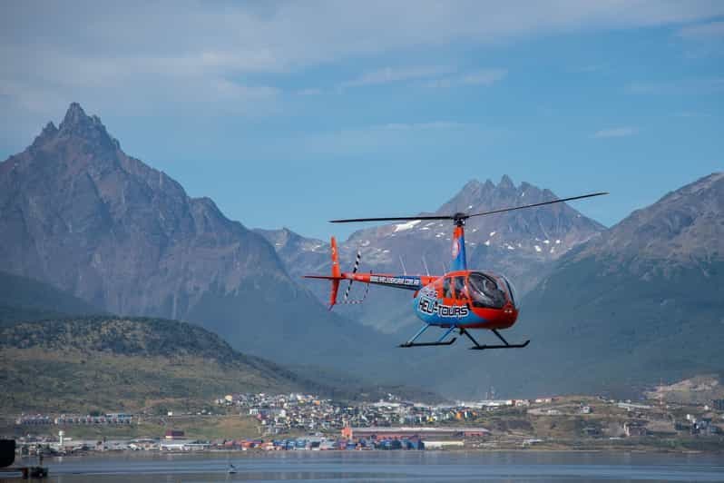 Billet Ushuaia : Aventure panoramique en hélicoptère au cœur des Andes