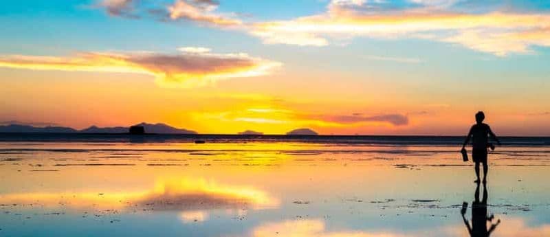 Depuis La Paz : Visite en bus des salines d'Uyuni (2 jours)