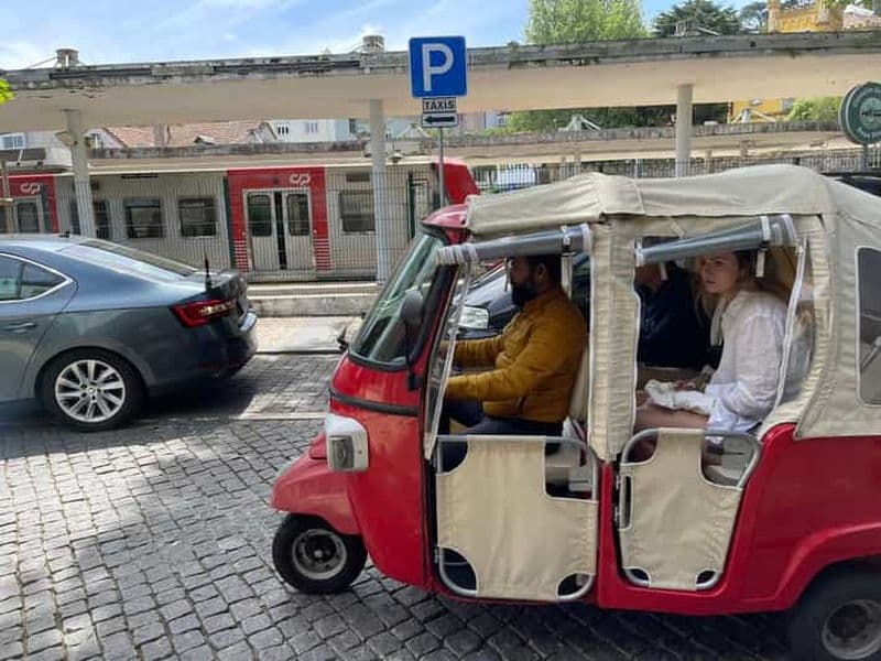 Sintra : -Sintra visite touristique avec Tuk Tuk (1h)