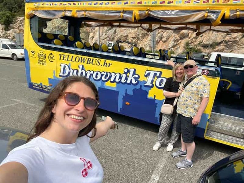 Visite en taxi décapotable jaune à arrêts multiples : découvrez Dubrovnik en 90 minutes