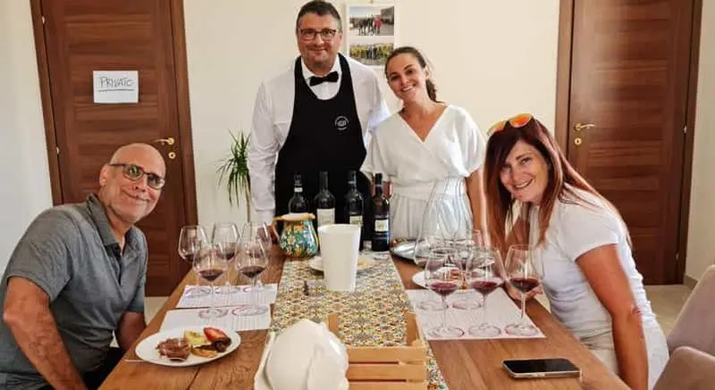 Campobello di Licata : Visite du vignoble avec mise en bouteille