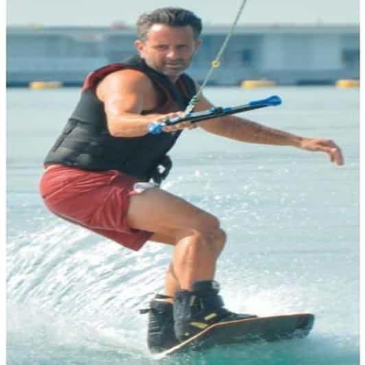 Dubaï : Wake Boarding à Palm Jumeirah dubai