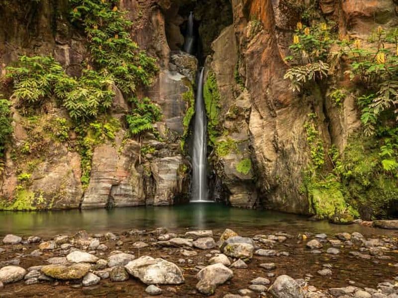 Au départ de Ponta Delgada : Visite guidée à pied de Salto do Cabrito