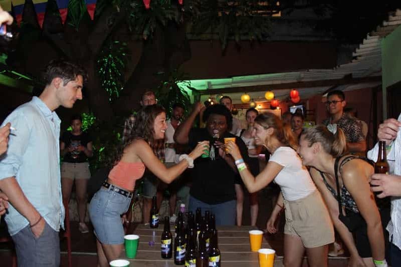 Billet Carthagène : Tournée des bars avec cours de danse et shots gratuits