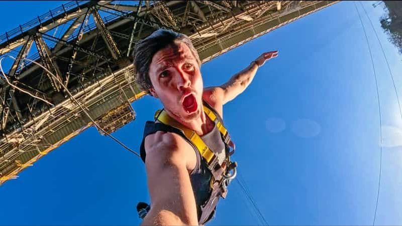 Saut à l'élastique depuis le pont des chutes Victoria