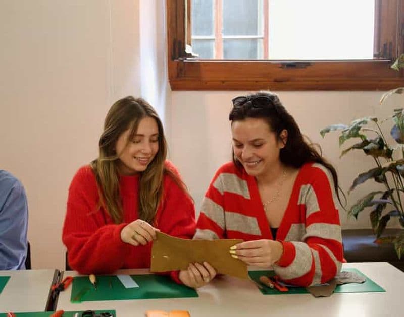 Florence : expérience de création de mosaïque avec un artiste local