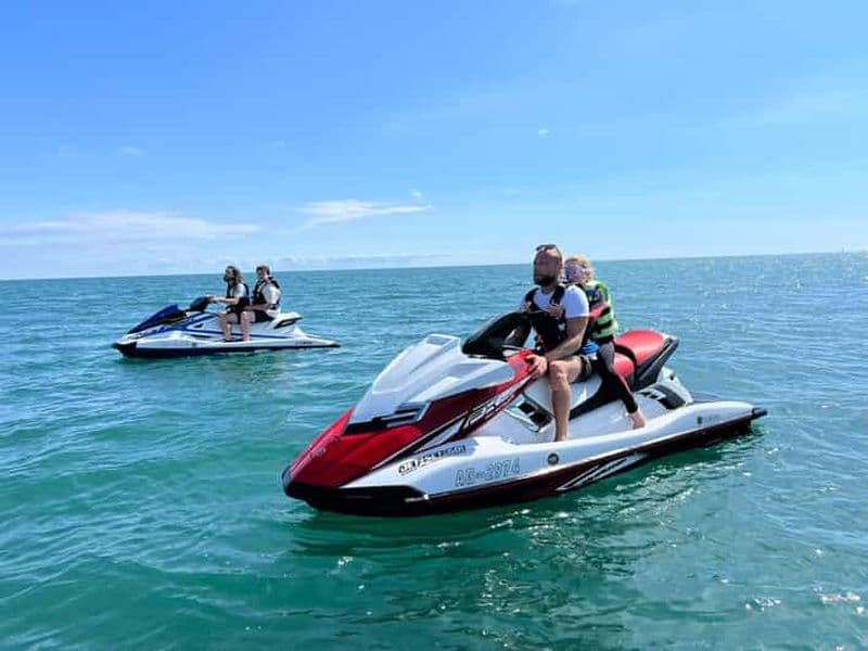 Torquay : visites guidées en jet ski