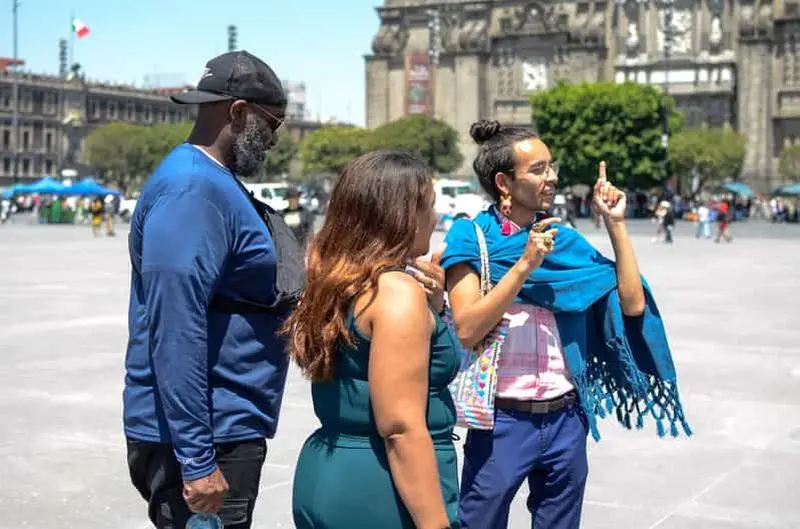 Billet Mexico : visite des tacos du Zócalo par le chef Torres, étoilé au Michelin