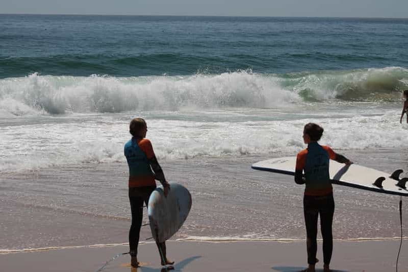 Algarve : cours de surf en petit groupe avec instructeur