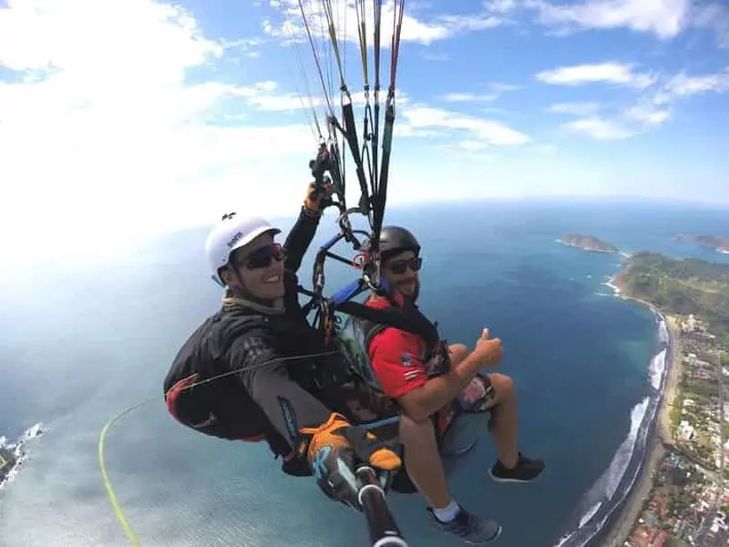 Jaco : Vol en parapente en tandem de 1 500 pieds avec vue sur la plage