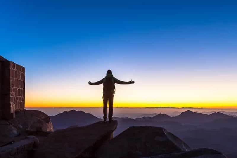 Depuis Sharm : Trekking au Mont Moïse, lever du soleil et visite d'un monastère