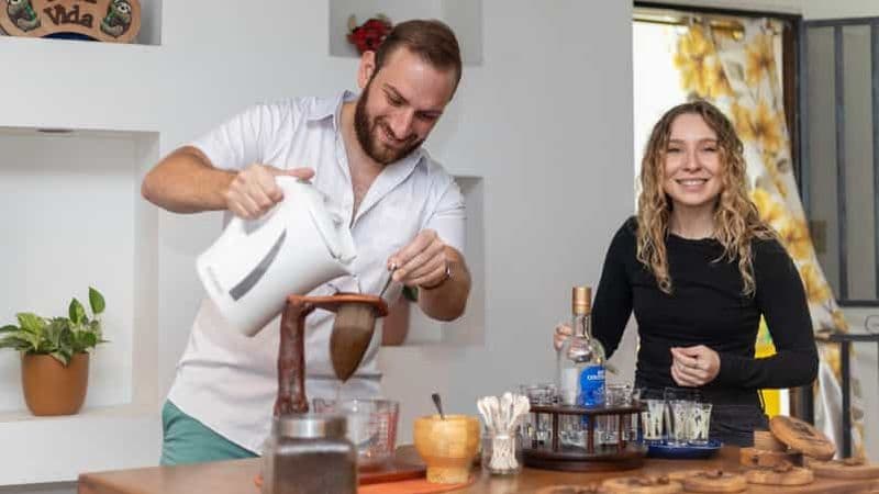 San José : Visite de la culture alimentaire avec cours de cuisine et de cocktails