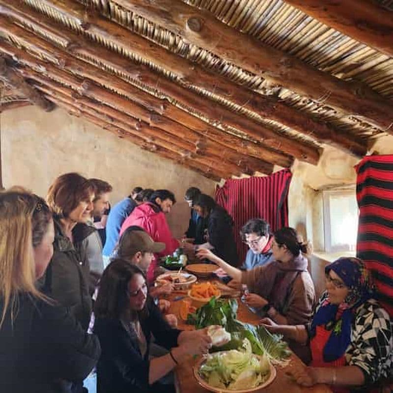 Billet Atelier de Cuisine Authentique, Un Voyage Culinaire au Cœur de la Tunisie !