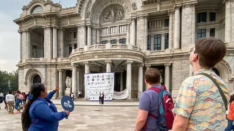 Visite nocturne à pied de la ville de Mexico avec, en option, la Torre Latino
