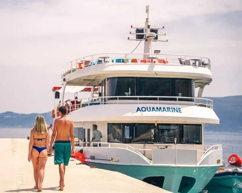 Billet Croisière quotidienne à Sazan, Karaburun et la grotte de Haxhi Ali