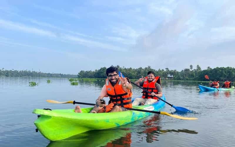 Excursion en canoë dans les mangroves de Kumbalangi depuis Cochin