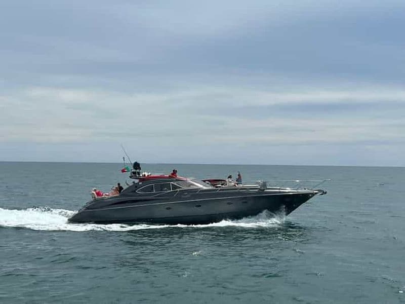 Vilamoura : Croisière privée sur un yacht avec boissons et amuse-gueules