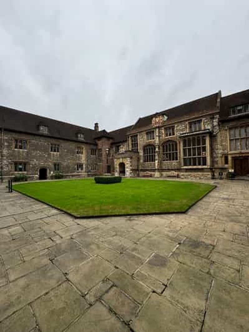 Billet Londres : Visite à pied des contes médiévaux et des martyrs