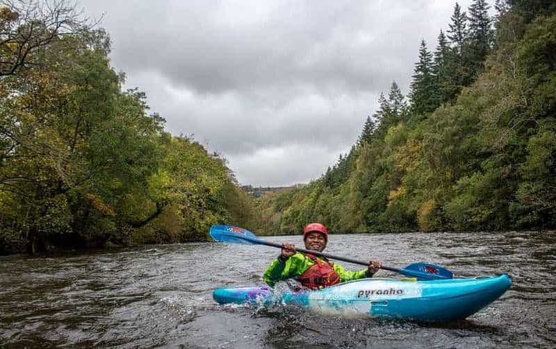 Chester : stage de roulage en kayak sur la rivière Dee