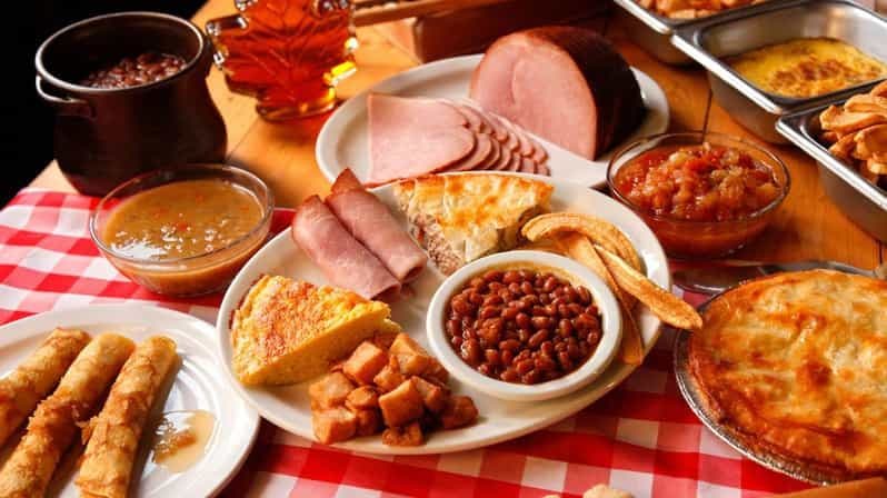 Montréal : visite guidée sur le thème du sirop d'érable avec visite d'une cabane à sucre et dégustation de spécialités locales