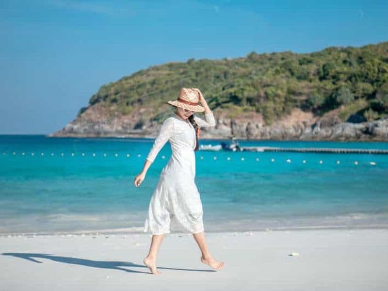 Phuket : Racha et Banana Beach en hors-bord avec déjeuner