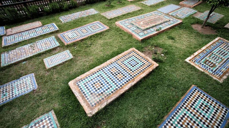 Marrakech : visite guidée des tombeaux saadiens avec billets d'entrée