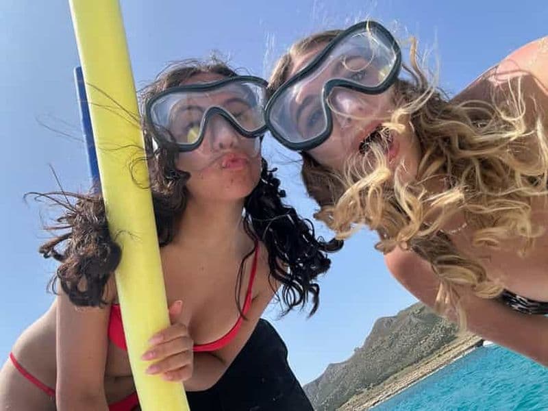 Tour en bateau à Favignana et Levanzo avec plongée en apnée : au départ de Trapani